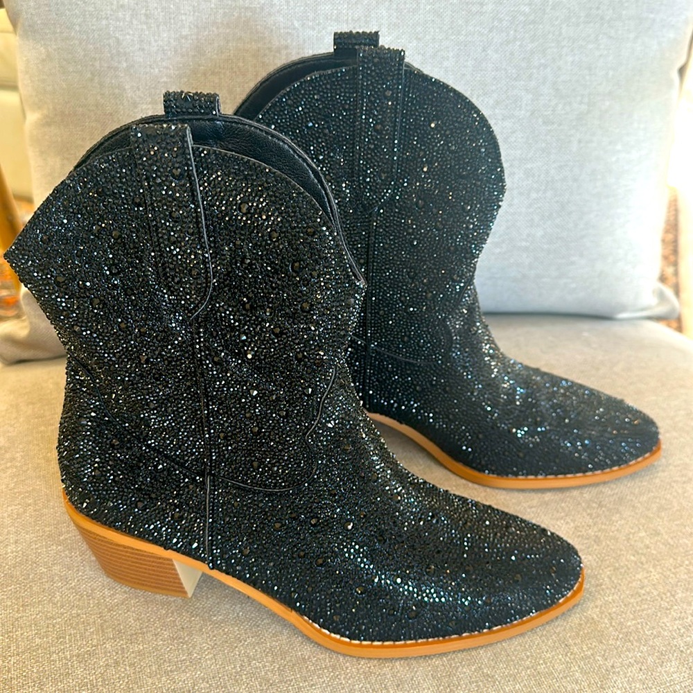 Women’s Rhinestone Cowboy Boots